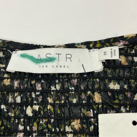 ASTR the Label Victoria Long Sleeve Mini Dress Black Blush Ditsy Size Medium NEW - Picture 3 of 13